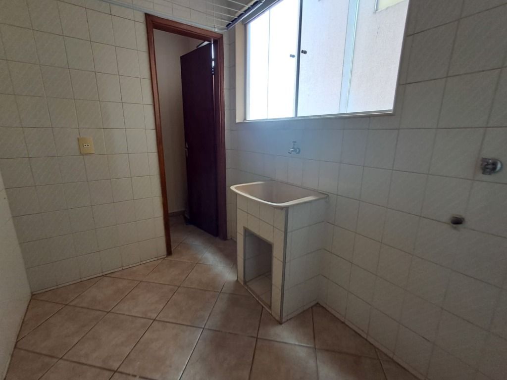 Apartamento à venda e aluguel com 3 quartos, 105m² - Foto 7