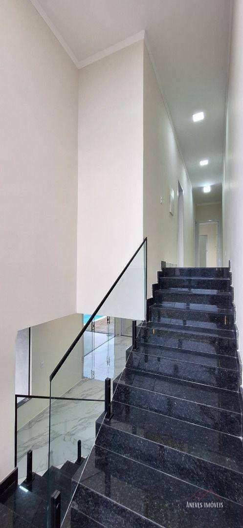 Casa de Condomínio à venda com 3 quartos, 260m² - Foto 4