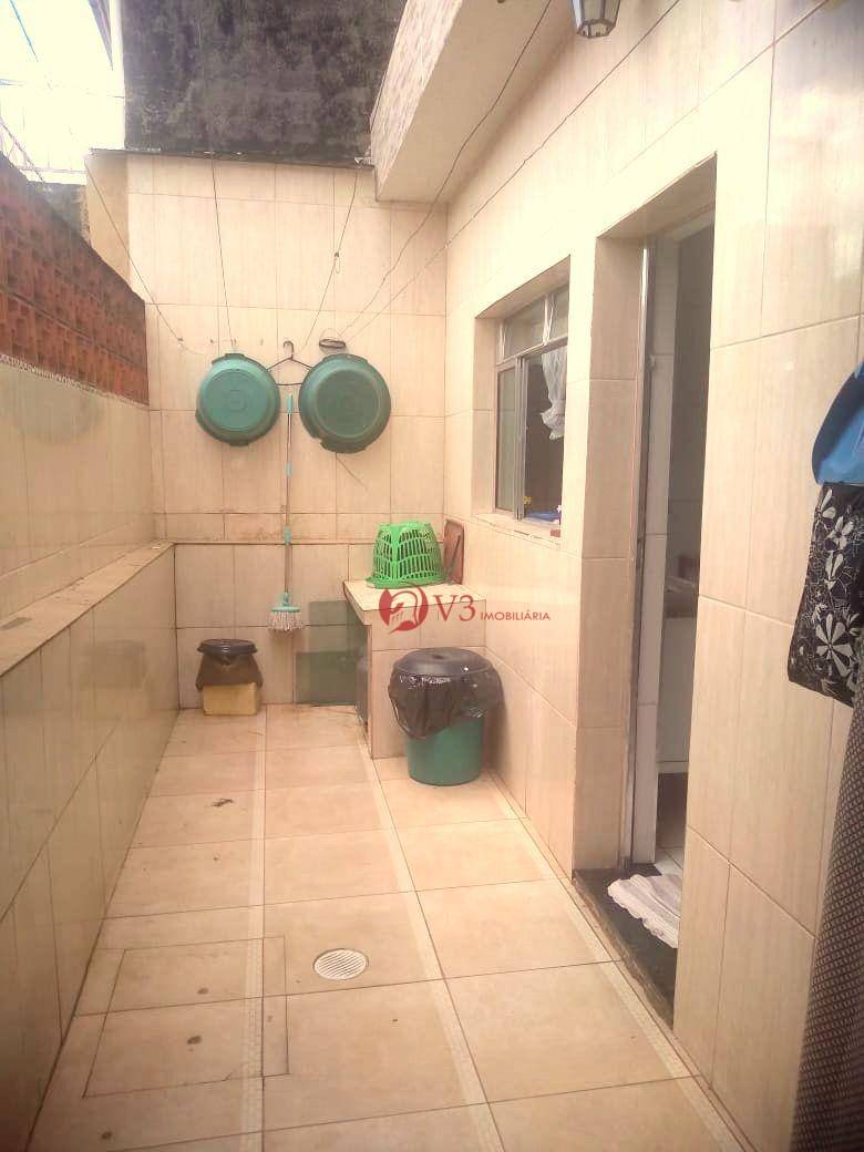 Sobrado à venda com 2 quartos, 350m² - Foto 9