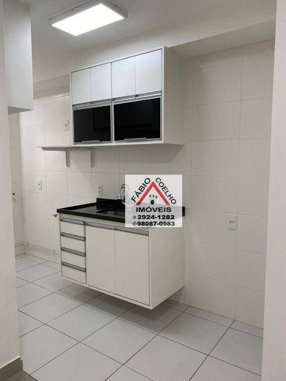 Apartamento à venda com 2 quartos, 70m² - Foto 7