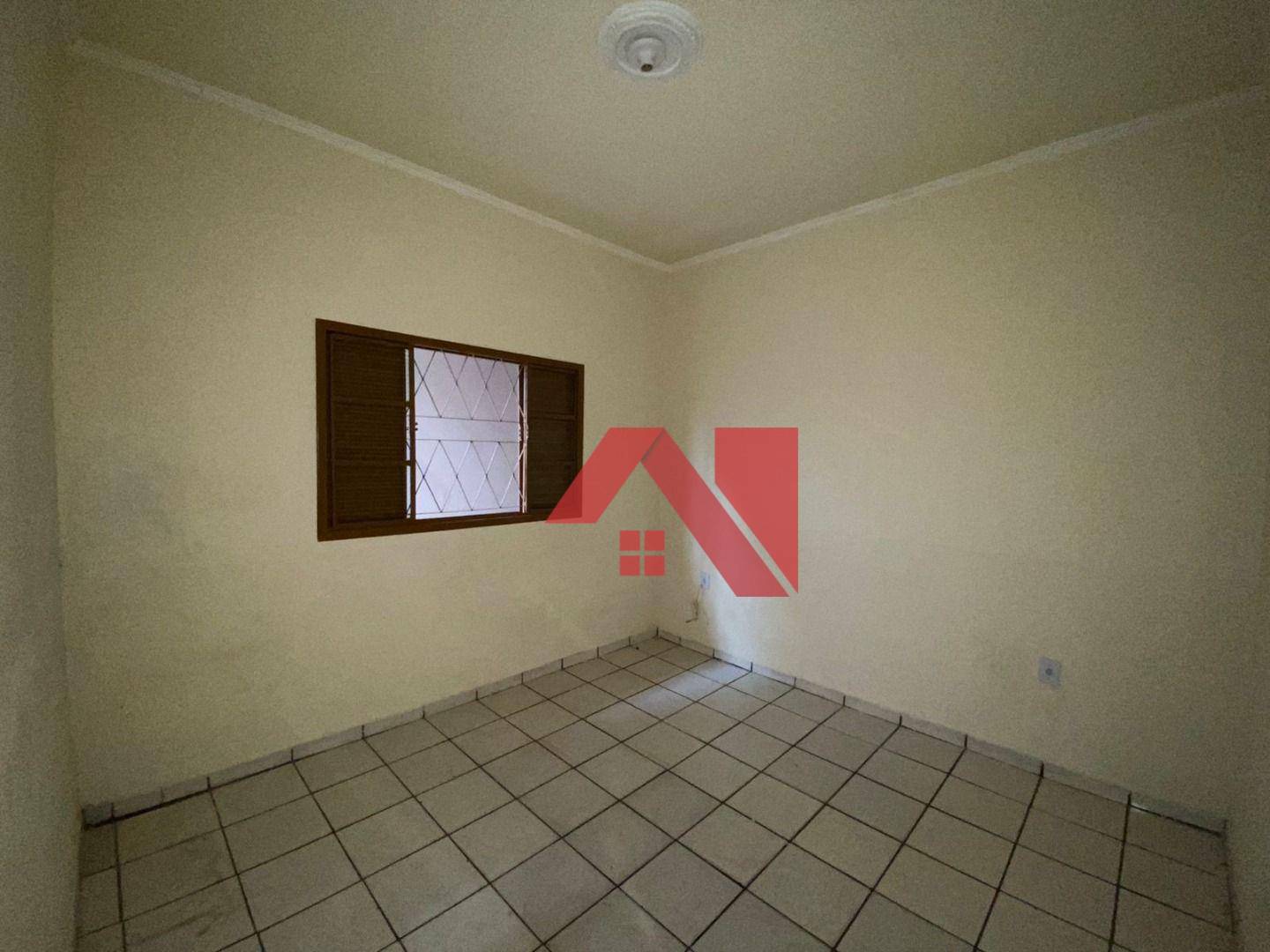 Casa para alugar com 3 quartos, 120m² - Foto 9