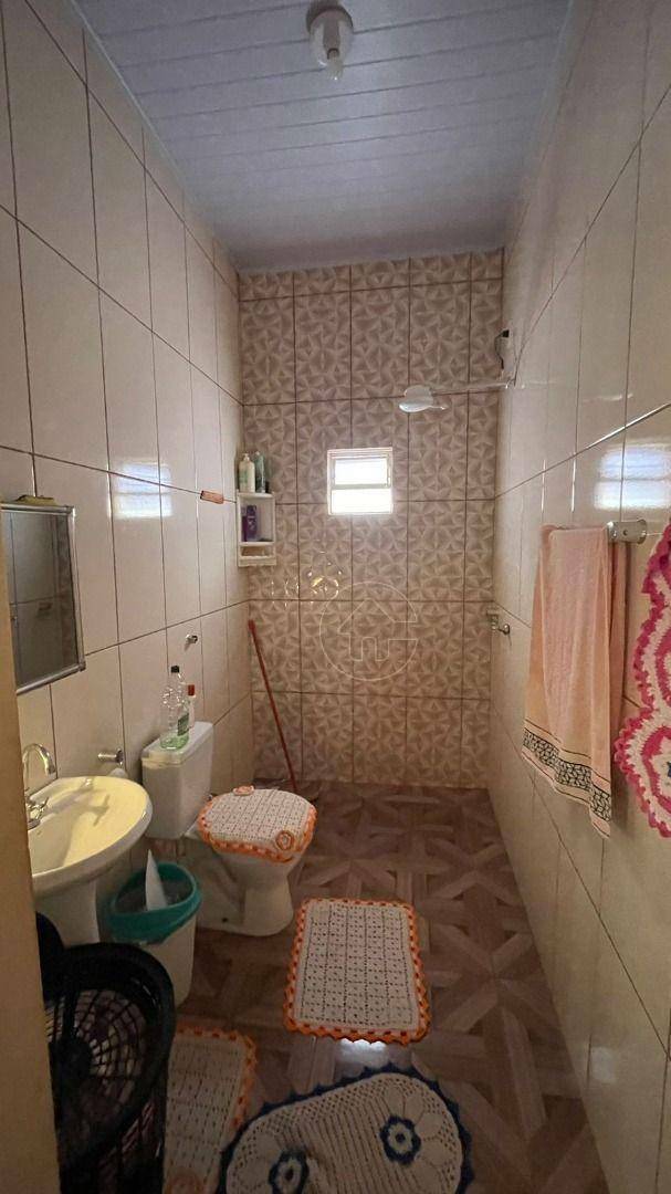 Chácara à venda com 3 quartos, 40m² - Foto 18