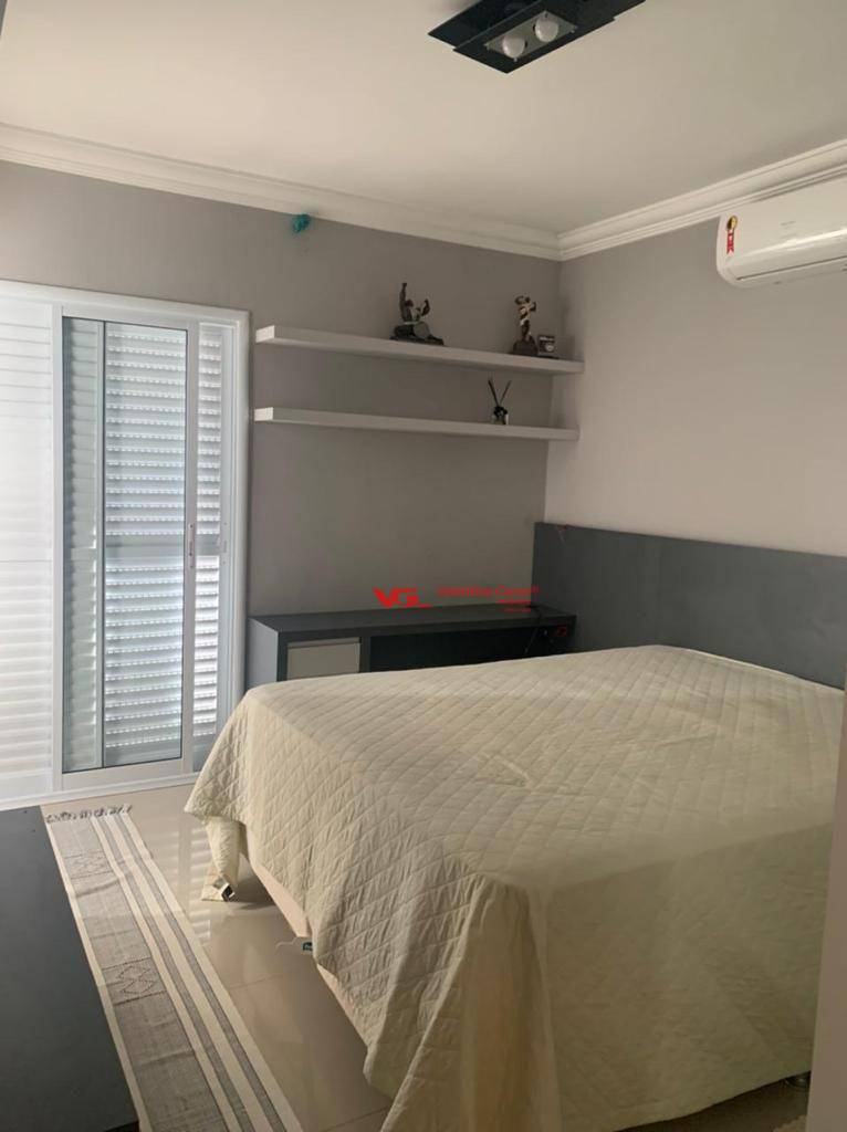 Chácara à venda com 4 quartos, 430m² - Foto 24