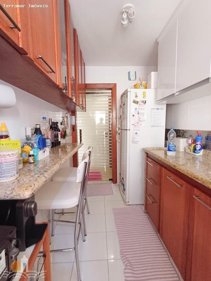 Apartamento à venda com 2 quartos, 76m² - Foto 20