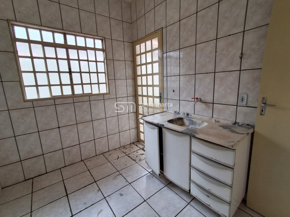 Casa à venda com 2 quartos, 183m² - Foto 16