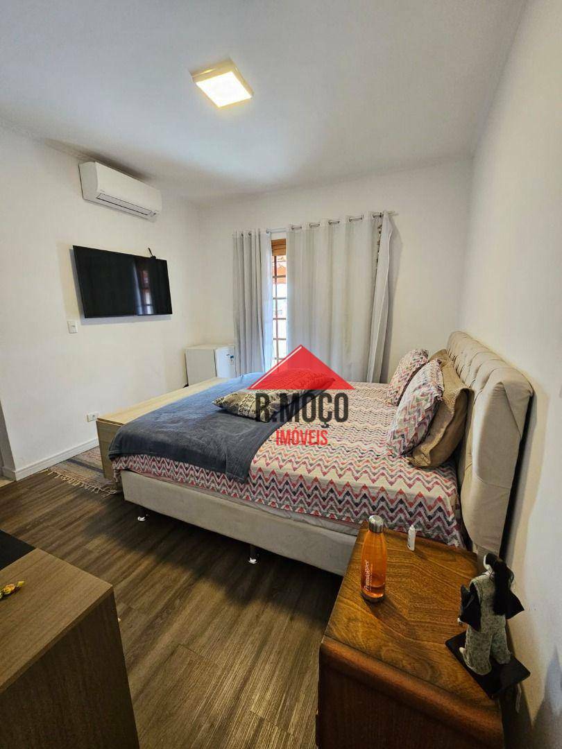 Sobrado à venda com 5 quartos, 205m² - Foto 41