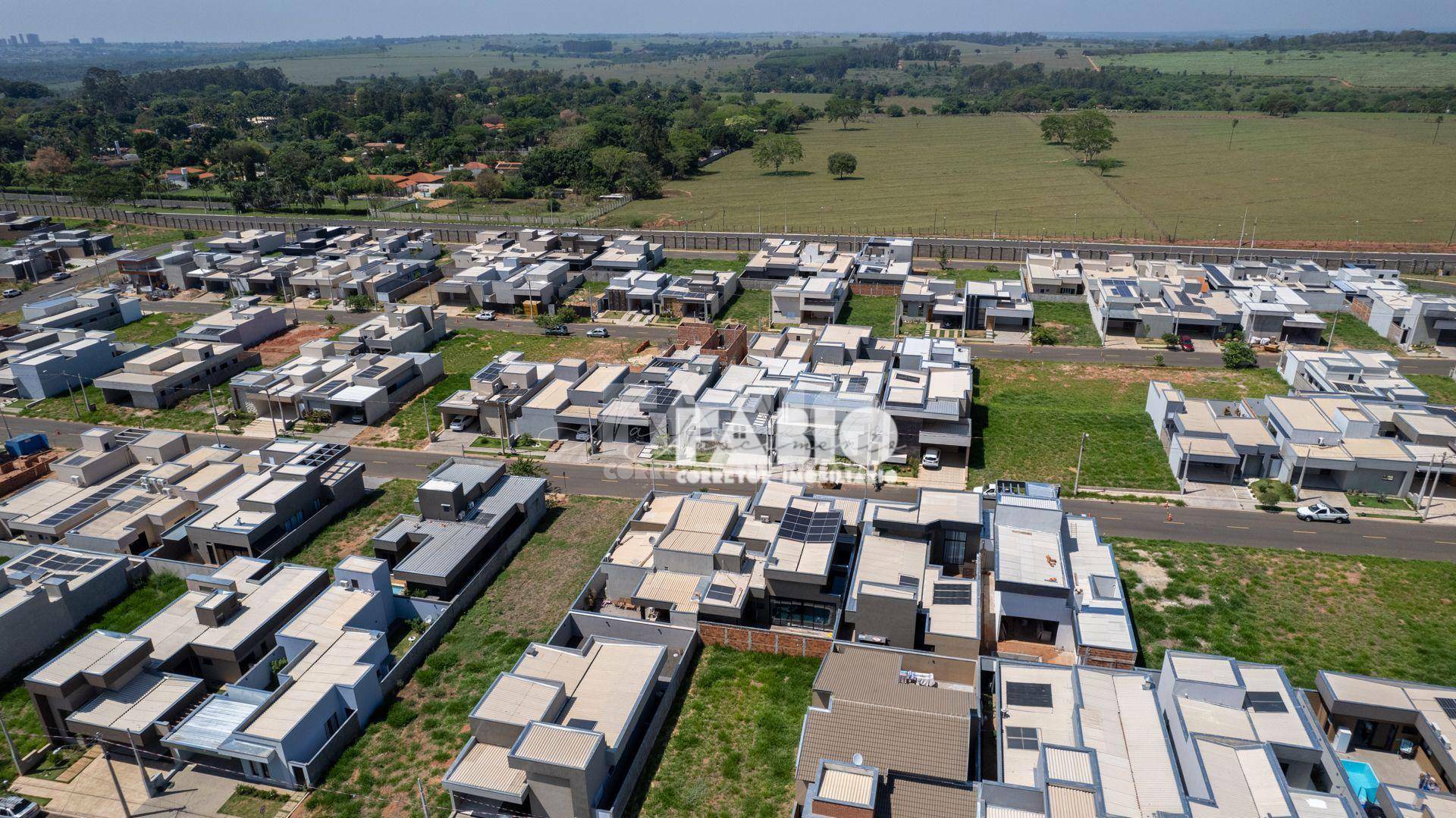 Casa de Condomínio à venda com 3 quartos, 150m² - Foto 2