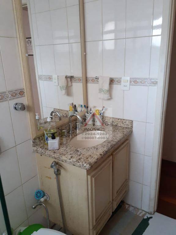 Apartamento à venda com 2 quartos, 68m² - Foto 6