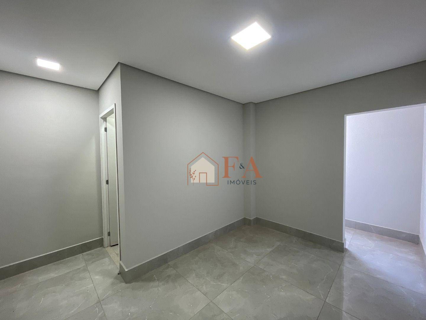 Casa de Condomínio à venda com 3 quartos, 179m² - Foto 2