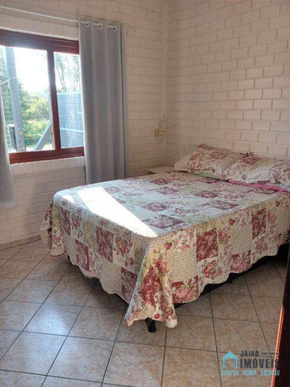 Casa à venda com 3 quartos, 260m² - Foto 12