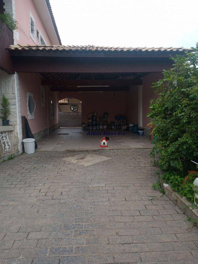 Casa à venda com 4 quartos, 280m² - Foto 26