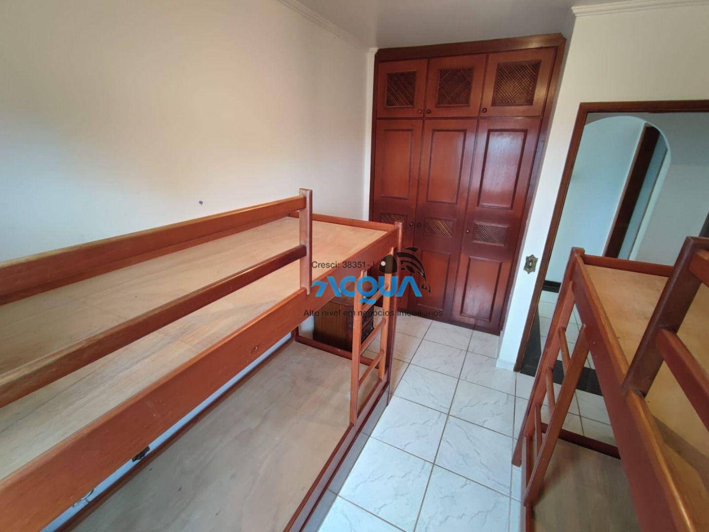 Cobertura para alugar com 3 quartos, 180m² - Foto 7