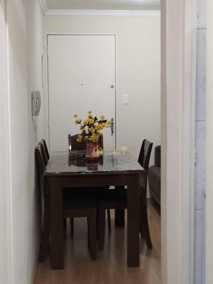 Apartamento à venda com 2 quartos, 48m² - Foto 3