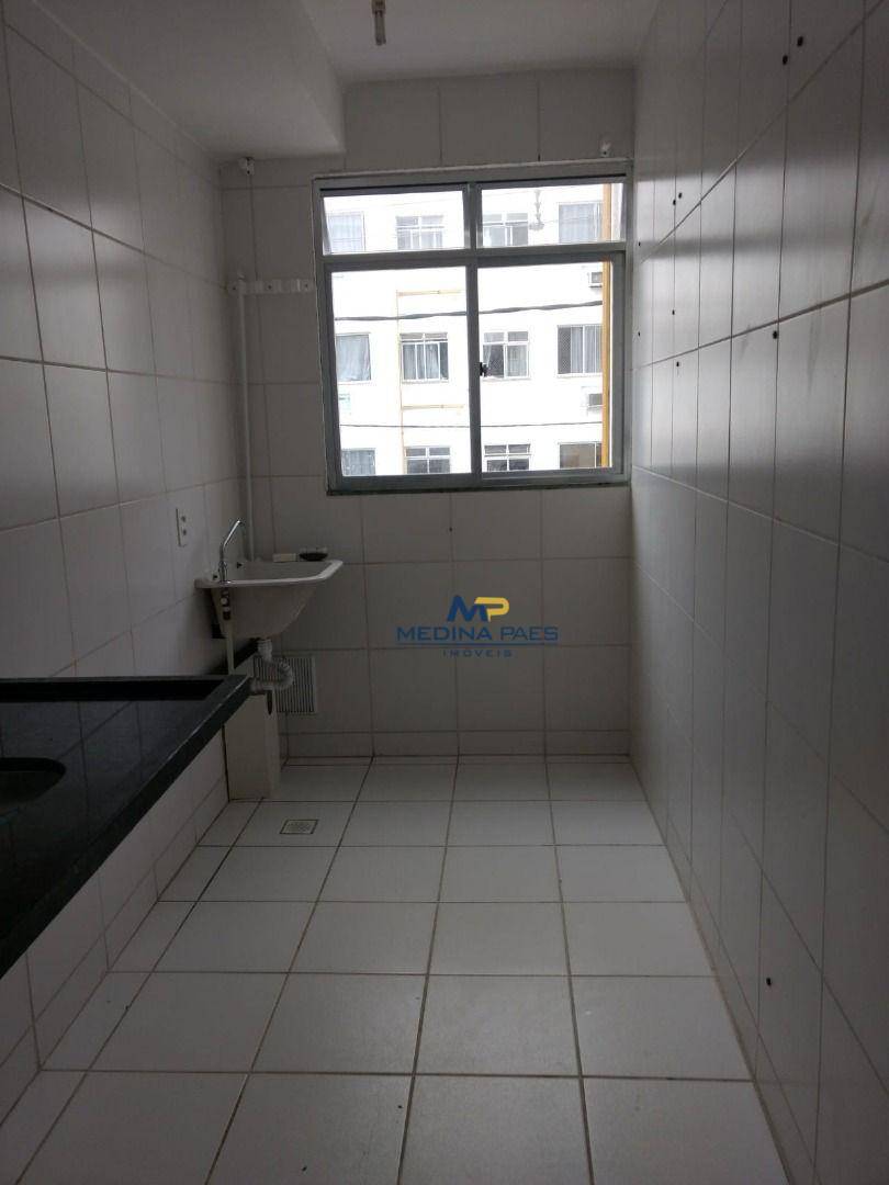 Apartamento à venda com 2 quartos, 46m² - Foto 3