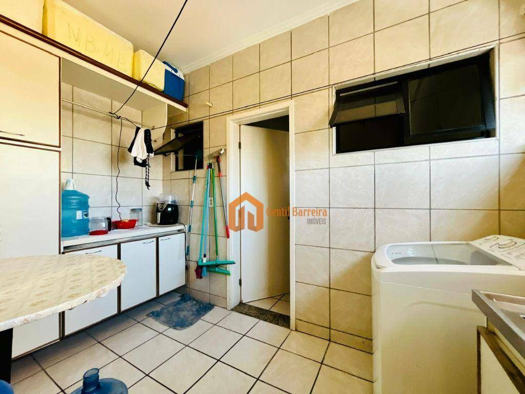 Apartamento à venda com 4 quartos, 247m² - Foto 31