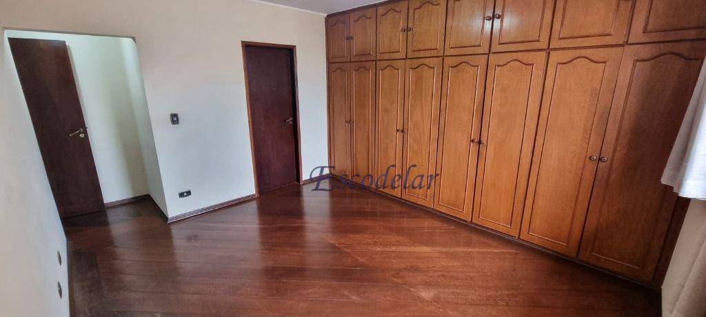 Sobrado à venda com 3 quartos, 240m² - Foto 14