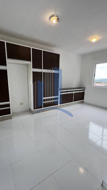 Apartamento à venda com 3 quartos, 84m² - Foto 18