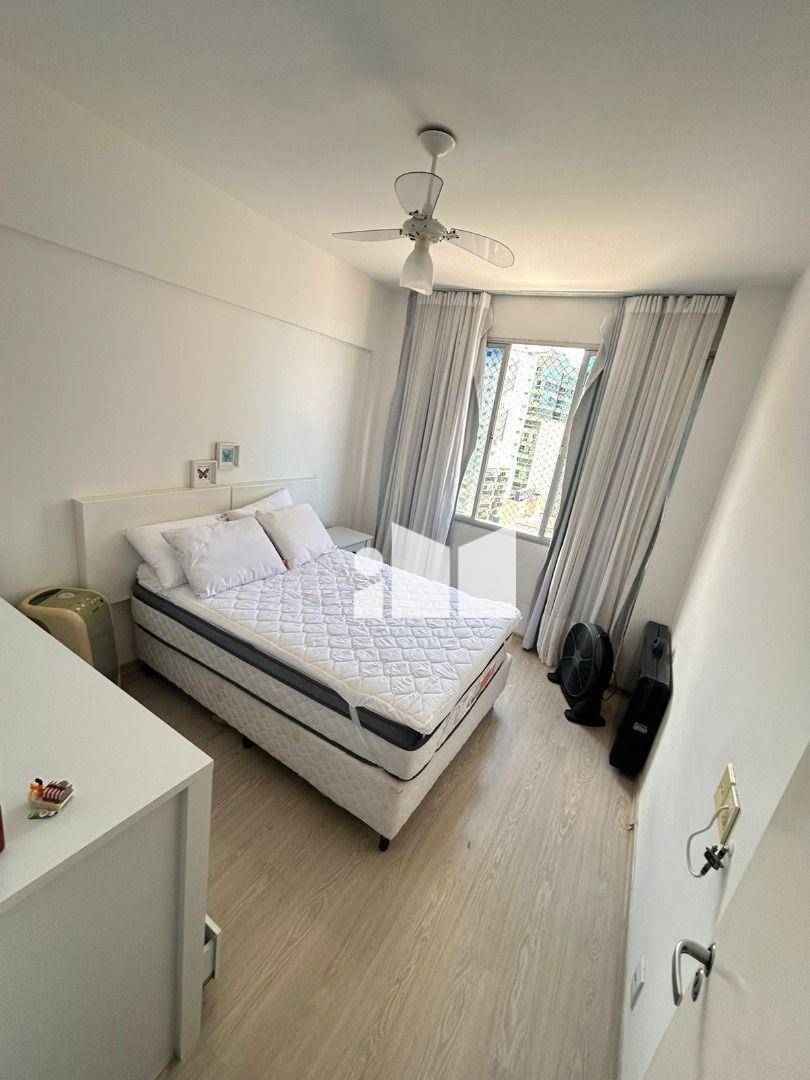 Apartamento à venda com 3 quartos, 130m² - Foto 14