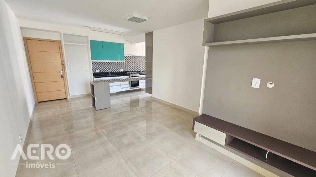 Apartamento para alugar com 2 quartos, 77m² - Foto 11