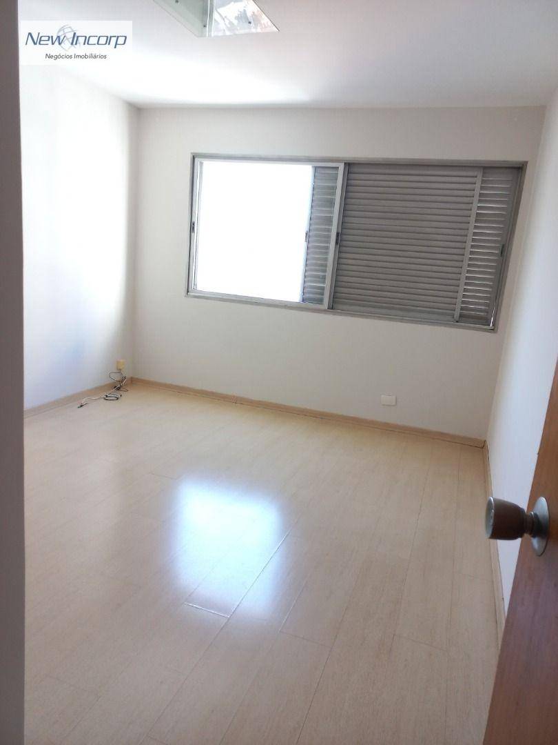 Apartamento à venda com 3 quartos, 176m² - Foto 8