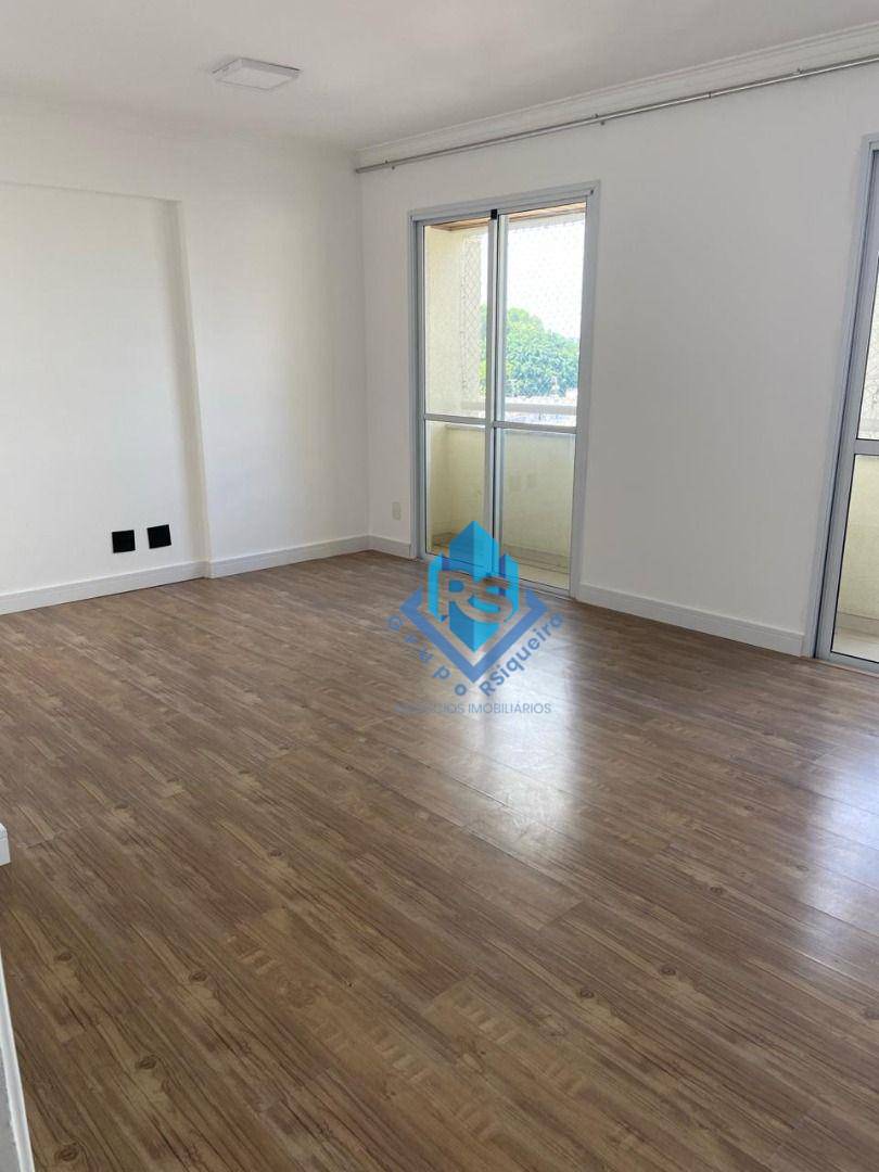 Apartamento à venda com 3 quartos, 114m² - Foto 2