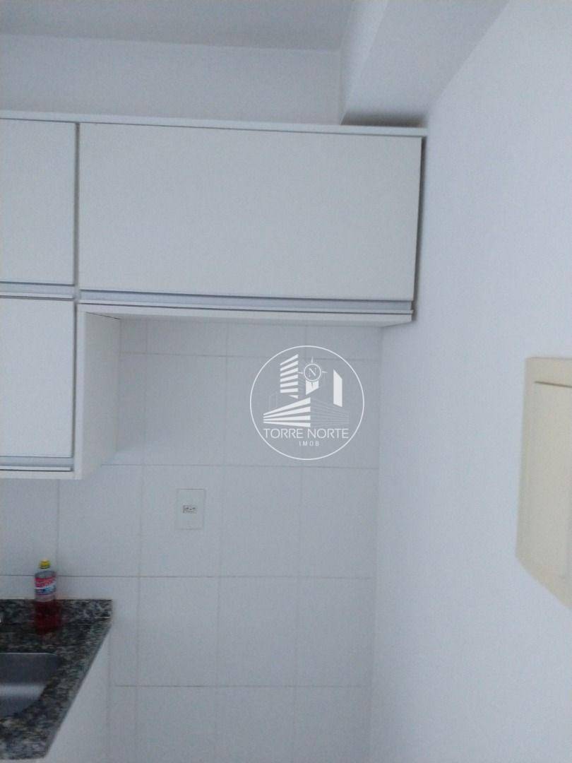 Apartamento à venda com 2 quartos, 46m² - Foto 16