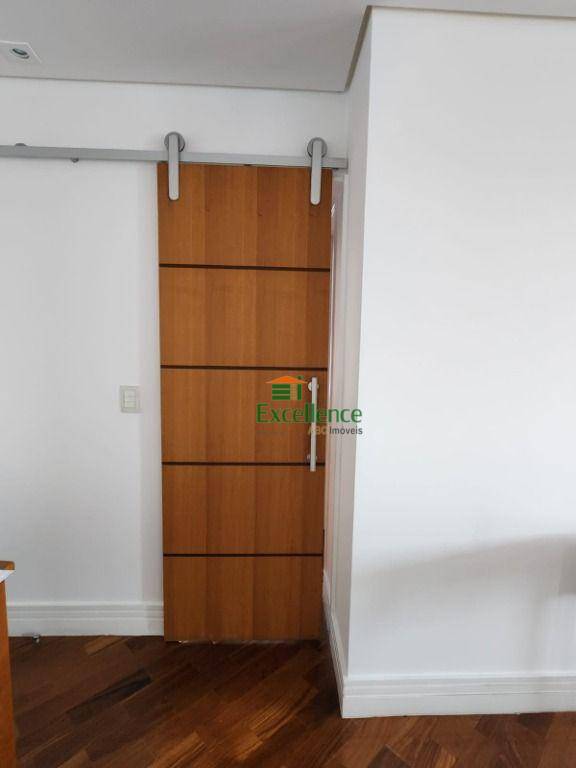 Apartamento à venda com 3 quartos, 133m² - Foto 4