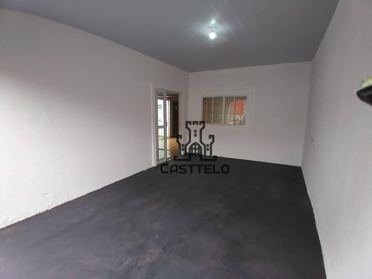 Casa à venda com 2 quartos, 96m² - Foto 2