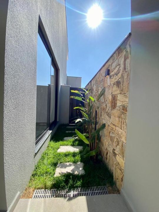 Casa de Condomínio à venda com 3 quartos, 250m² - Foto 21