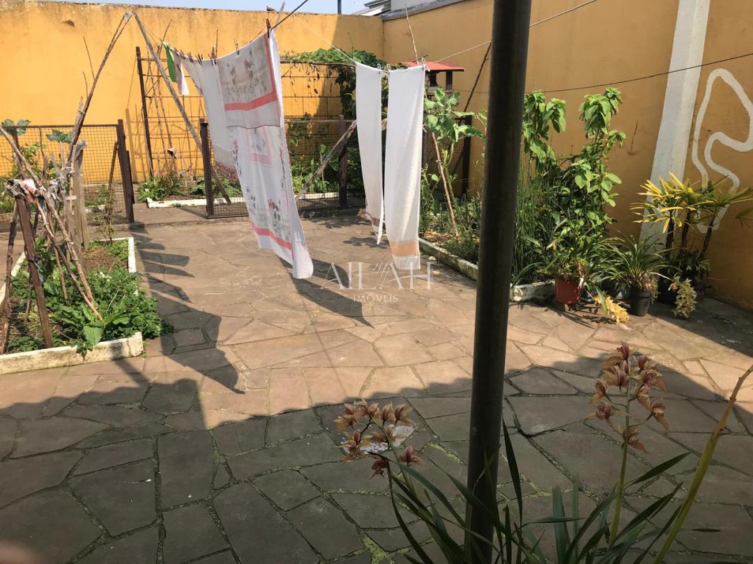 Casa à venda com 3 quartos, 360m² - Foto 6