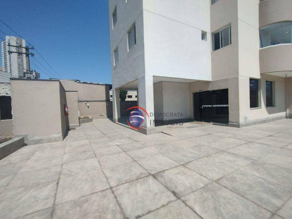 Apartamento à venda com 3 quartos, 95m² - Foto 17