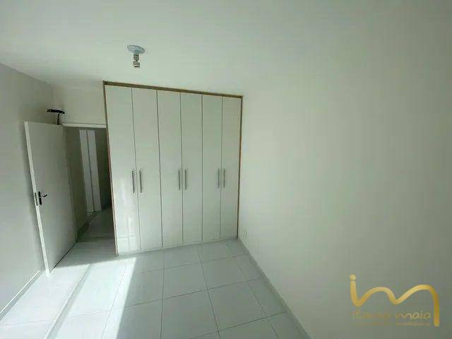 Apartamento à venda com 3 quartos, 120m² - Foto 13