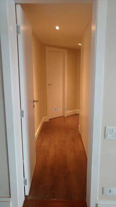 Apartamento para alugar com 2 quartos, 160m² - Foto 10