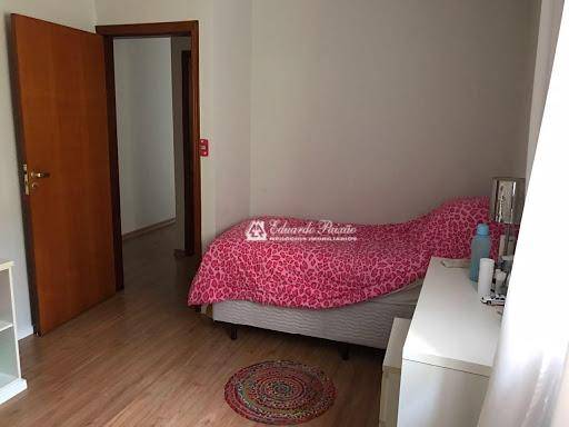 Casa à venda com 3 quartos, 380m² - Foto 19