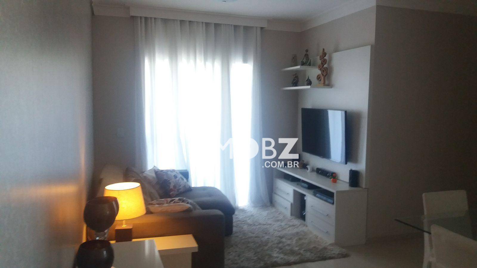 Apartamento à venda com 3 quartos, 74m² - Foto 2