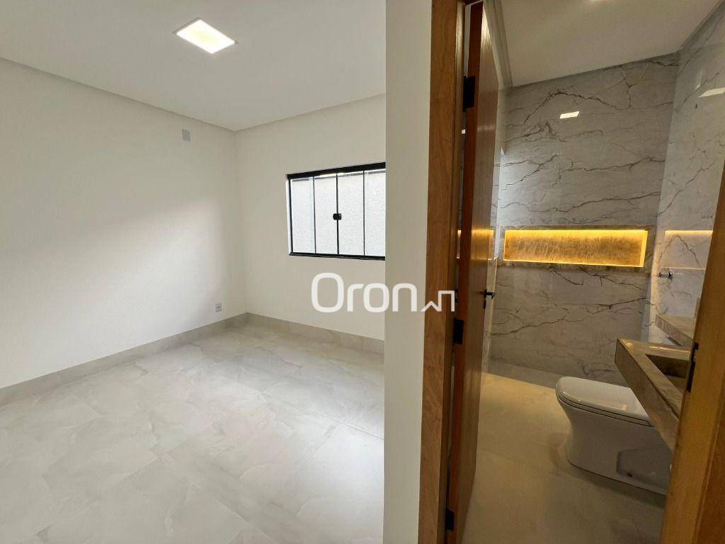 Casa à venda com 3 quartos, 150m² - Foto 4