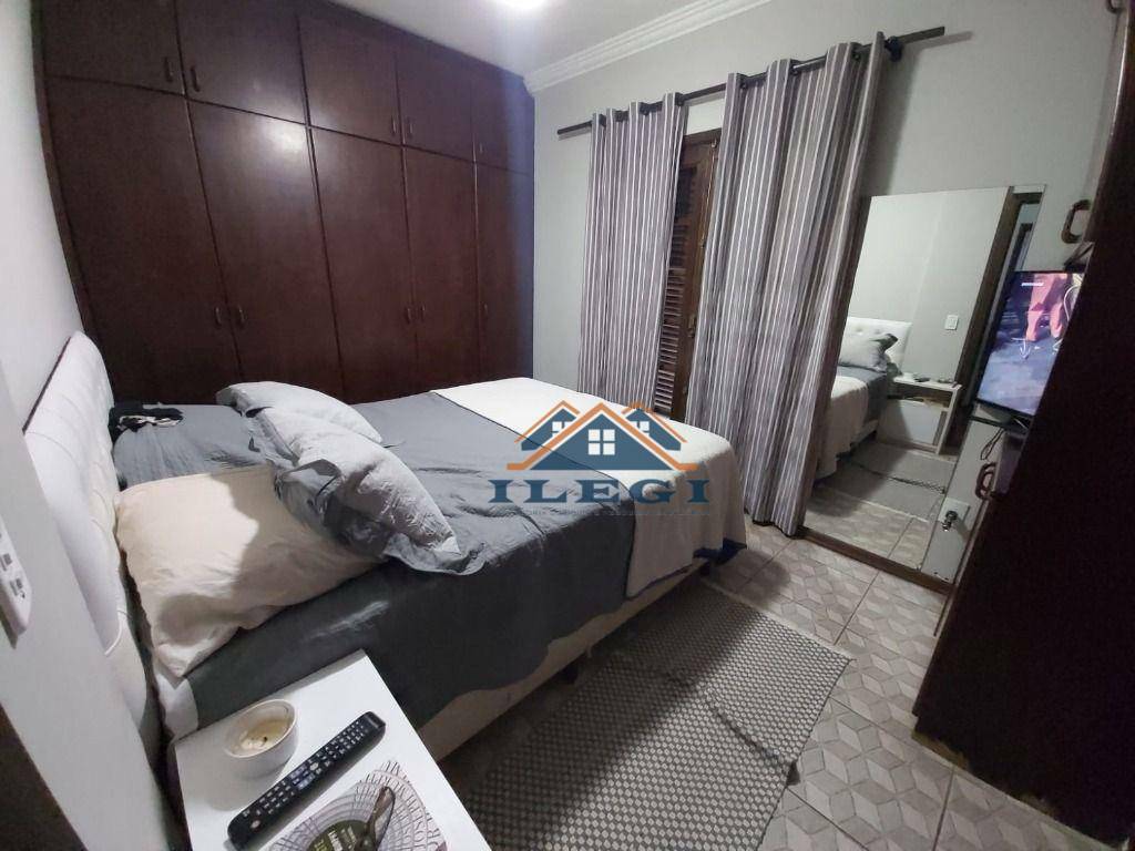 Casa de Condomínio à venda com 4 quartos, 360m² - Foto 22