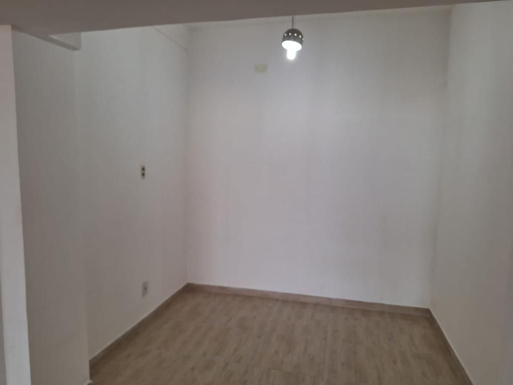 Apartamento à venda com 1 quarto, 64m² - Foto 7