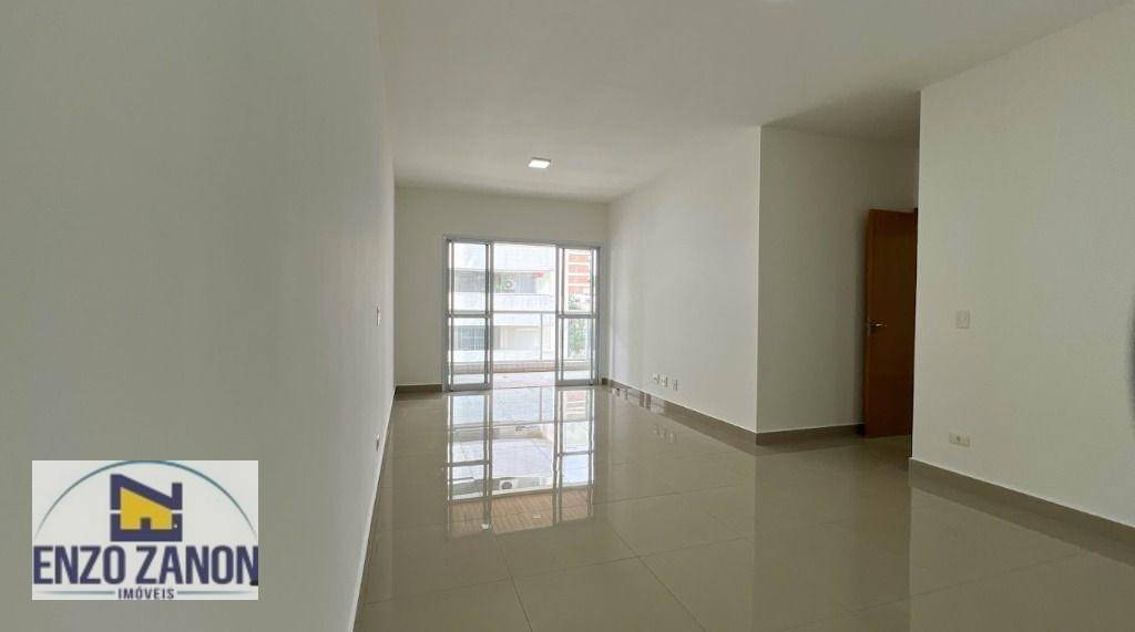 Apartamento para alugar com 3 quartos, 110m² - Foto 2