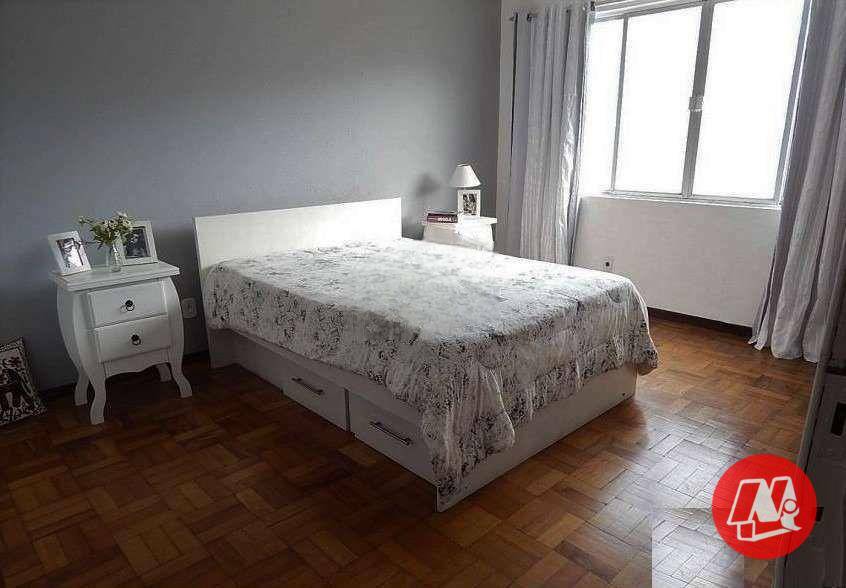 Sobrado à venda com 3 quartos, 200m² - Foto 13