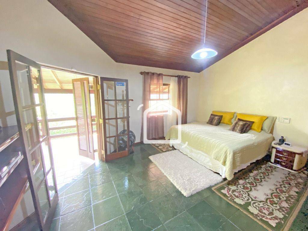 Casa de Condomínio à venda com 5 quartos, 233m² - Foto 26