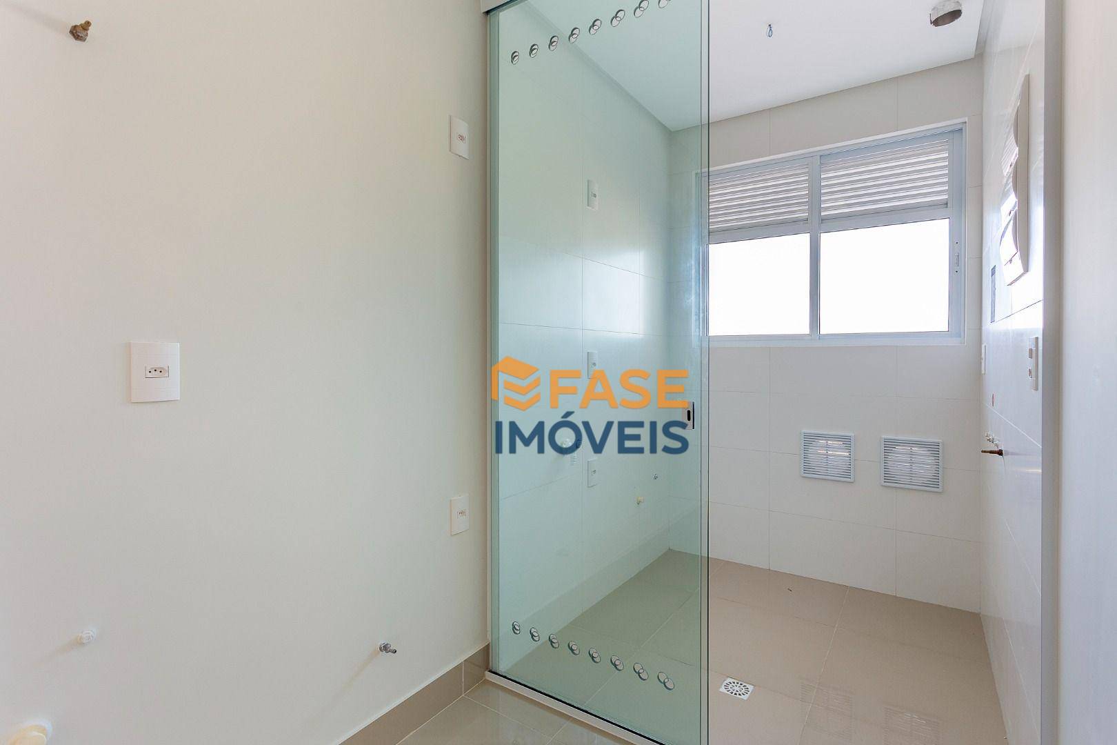 Apartamento à venda com 2 quartos, 70m² - Foto 11