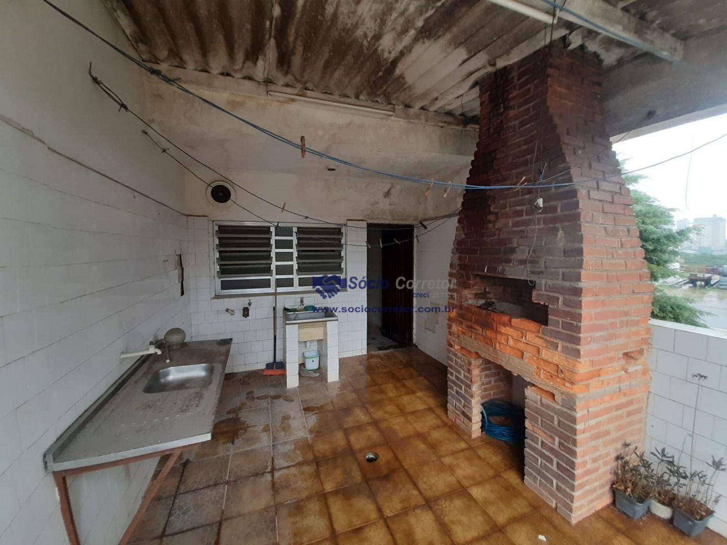 Sobrado à venda com 4 quartos, 335m² - Foto 44