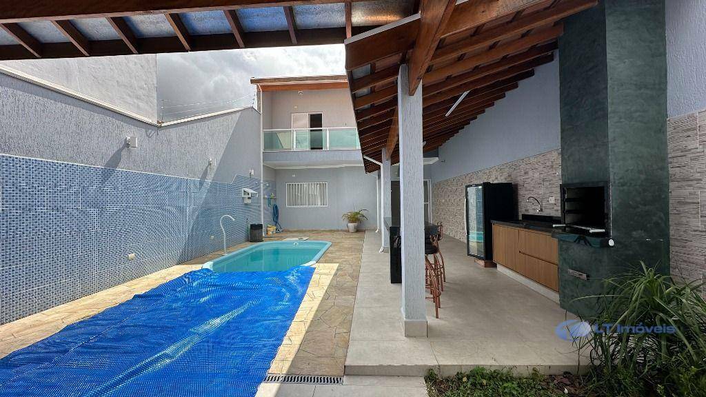 Sobrado à venda com 3 quartos, 204m² - Foto 1