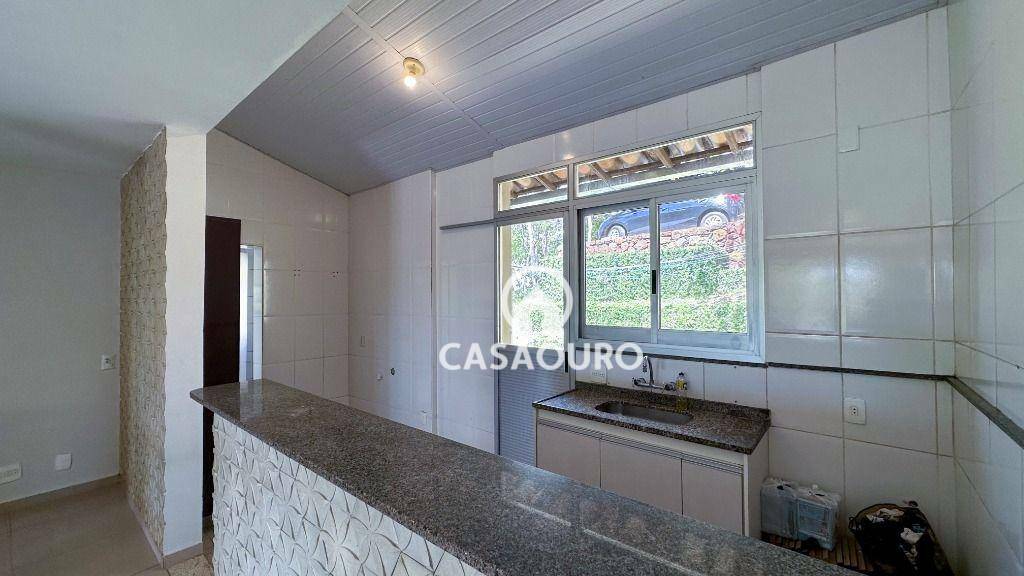 Casa de Condomínio à venda com 5 quartos, 325m² - Foto 19