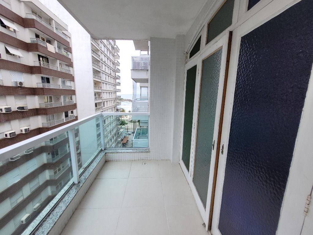 Apartamento à venda com 2 quartos, 100m² - Foto 11