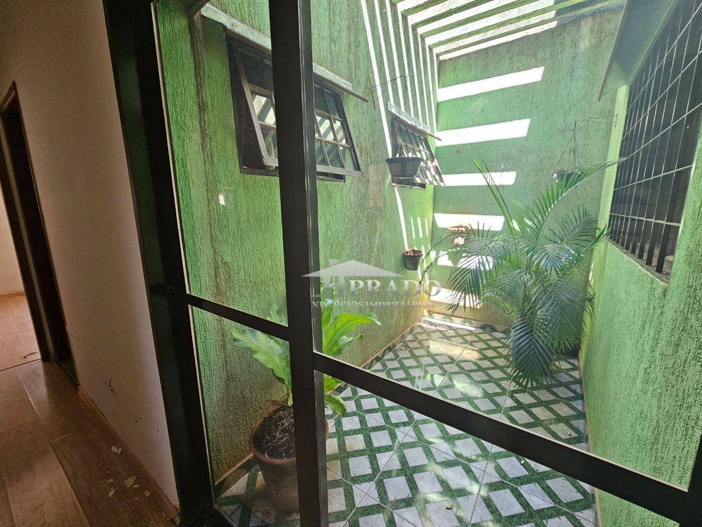 Casa à venda com 3 quartos, 176m² - Foto 24