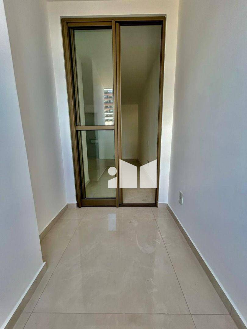 Apartamento à venda com 2 quartos, 80m² - Foto 8