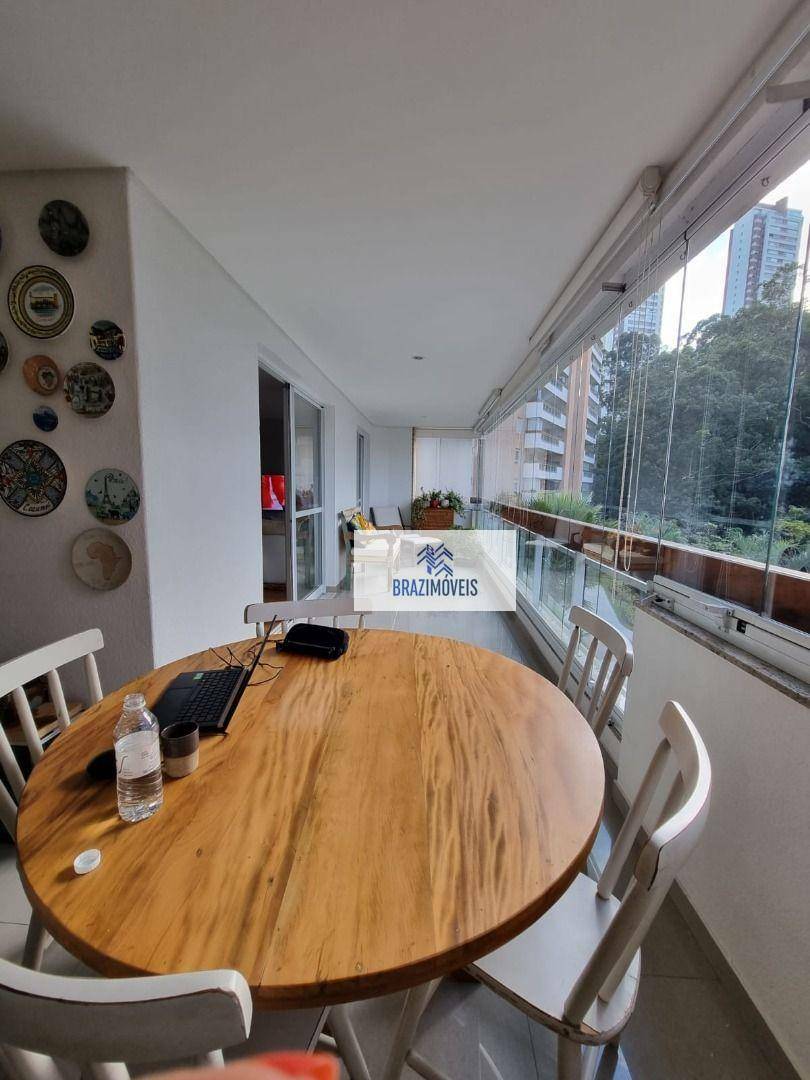 Apartamento à venda com 3 quartos, 175m² - Foto 4