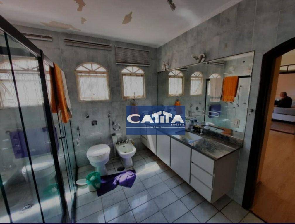 Sobrado à venda e aluguel com 4 quartos, 384m² - Foto 13